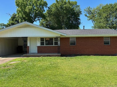 /international/us/128-cloverdale-blvd-searcy-ar-110108091968/