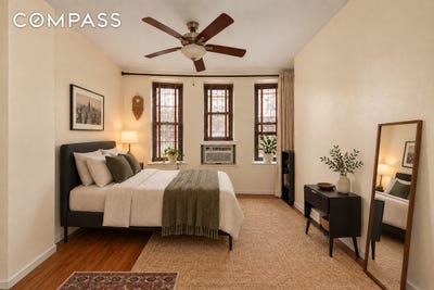 /international/us/160-e-91st-street-new-york-ny-110110365789/