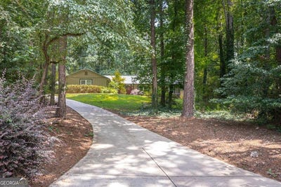 /international/us/1776-bear-cave-lilburn-ga-110101122538/