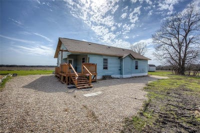 /international/us/7283-county-road-4812-commerce-tx-110097903704/