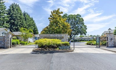 /international/us/2429-northampton-eugene-or-110101331039/?lang=en