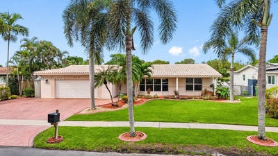 /international/us/11031-nw-22nd-st-pembroke-pines-fl-110120488683/