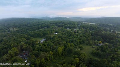 /international/us/l34-county-route-27-off-copake-ny-110106920348/