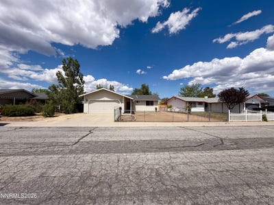 /international/us/3325-somerset-way-carson-city-nv-110108489372/