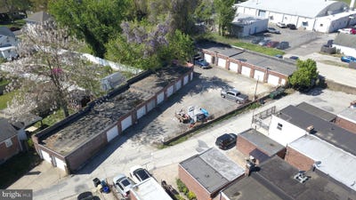 /international/us/402-n-springfield-road-clifton-heights-pa-110108300373/