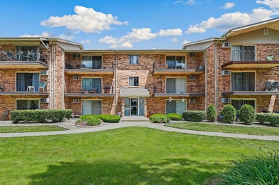 /international/us/5337-waterbury-court-crestwood-il-110108540522/