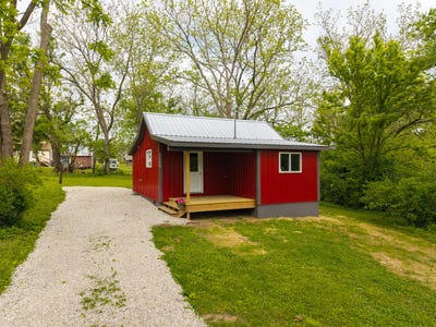 /international/us/1131-n-park-avenue-mountain-grove-mo-110107779157/