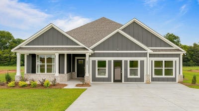 /international/us/337-heritage-way-headland-al-110091120788/