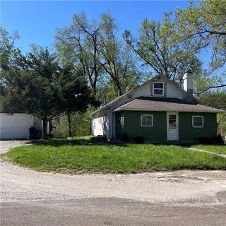/international/us/407-e-osage-street-plattsburg-mo-110107614204/