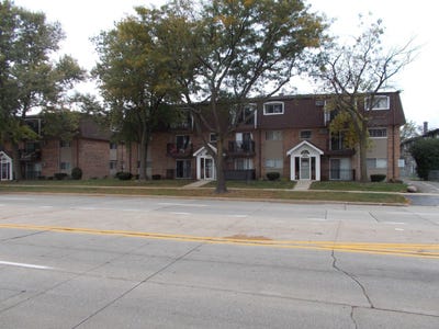 /international/us/10430-ridgeland-avenue-chicago-ridge-il-110120583277/