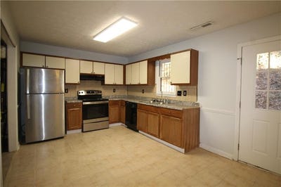 /international/us/4438-coopers-creek-drive-se-smyrna-ga-110104502805/