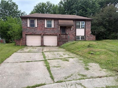 /international/us/3004-nw-milford-place-blue-springs-mo-110108610834/