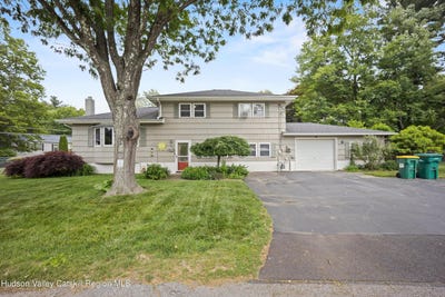 /international/us/9-birchwood-drive-s-saugerties-ny-110100318527/?lang=zh-tw