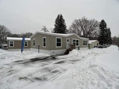 /international/us/7155-west-126th-street-apple-valley-mn-110104254046/