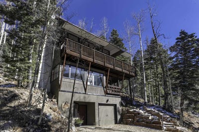 /international/us/15-coyote-lane-taos-ski-valley-nm-110092232461/