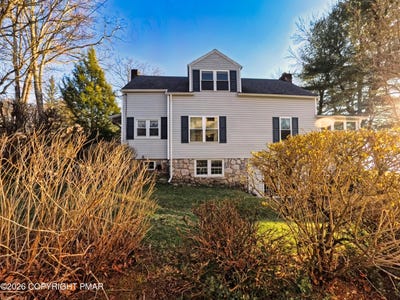 /international/us/1101-lakeview-drive-white-haven-pa-110107233290/