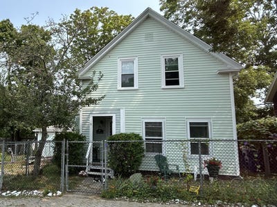 /international/us/9-10th-street-wareham-ma-110101478465/