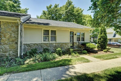/international/us/10337-timberwood-cir-louisville-ky-110108639333/