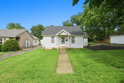 /international/us/504-oak-street-georgetown-ky-110108337636/