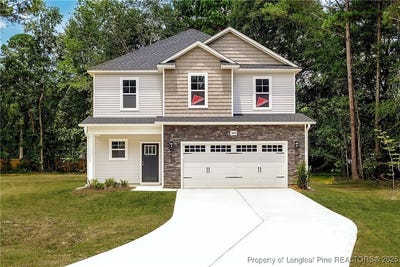 /international/us/3839-hatteras-court-fayetteville-nc-110098158608/