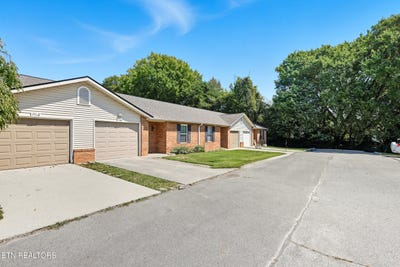 /international/us/7908-dighton-way-powell-tn-110106559378/