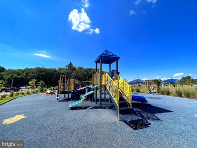 /international/us/204-northfield-way-centreville-md-110101038333/