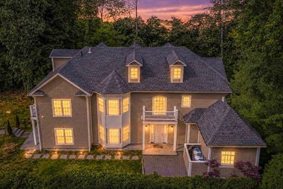 /international/us/1-kewanee-road-new-rochelle-ny-110108335216/