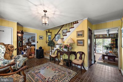 /international/us/121-davis-road-malvern-pa-110096288834/