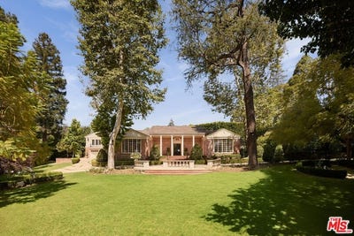 /international/us/1001-n-crescent-dr-beverly-hills-ca-110109068879/