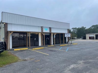 /international/us/310-w-railroad-street-s-pelham-ga-110106037195/