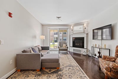 /international/us/22-hancock-street-portland-me-110100940887/