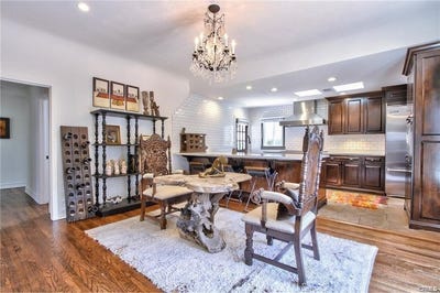 /international/us/732-n-crescent-heights-boulevard-los-angeles-ca-110099185456/?lang=en