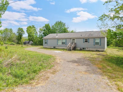 /international/us/802-bull-hill-gilboa-ny-110108377996/