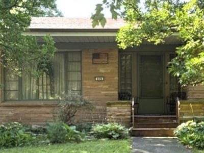 /international/us/809-w-delaware-avenue-urbana-il-110109110197/