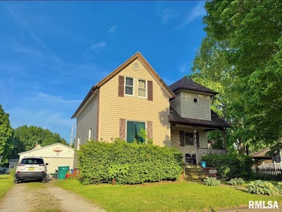 /international/us/527-burgland-avenue-galesburg-il-110108072374/