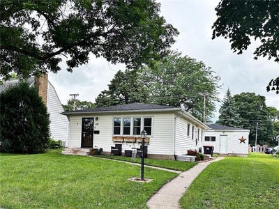 /international/us/119-w-flynn-street-redwood-falls-mn-110100770570/