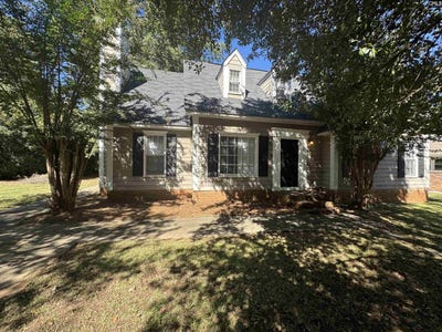 /international/us/101-charing-cross-road-irmo-sc-110120516838/