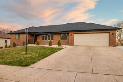 /international/us/2206-burleigh-yankton-sd-110106473477/