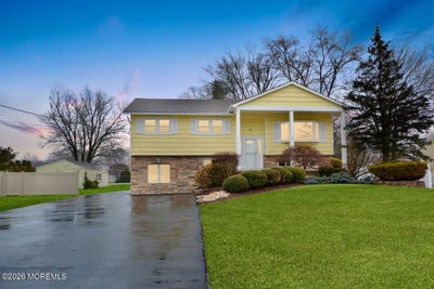 /international/us/5-milton-avenue-manalapan-nj-110106210707/