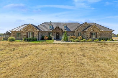 /international/us/12953-flow-road-krum-tx-110119991948/