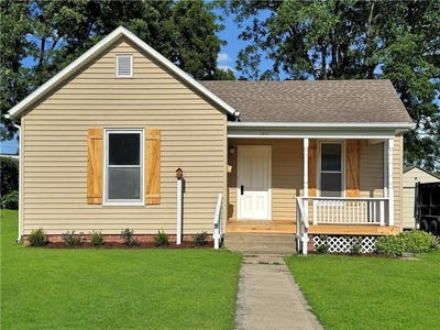 /international/us/1407-lipper-avenue-higginsville-mo-110101148882/