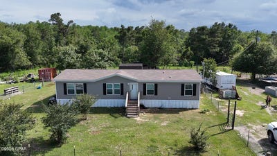 /international/us/6363-quarter-horse-lane-marianna-fl-110108206578/