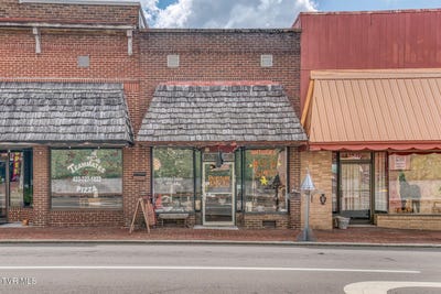 /international/us/107-south-s-church-st-street-mountain-city-tn-110101261780/?lang=de