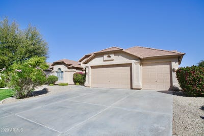 /international/us/4683-s-oleander-drive-chandler-az-110098431635/
