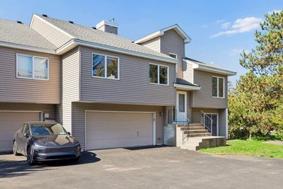 /international/us/7886-72nd-street-s-cottage-grove-mn-110120409659/