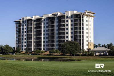 /international/us/645-lost-key-drive-pensacola-fl-110110088892/