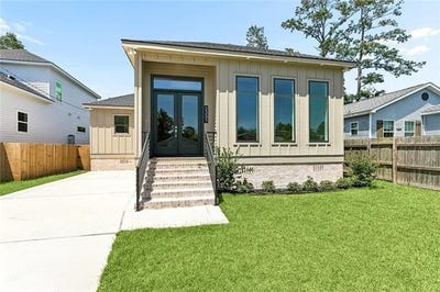 /international/us/2335-orleans-street-mandeville-la-110109041678/