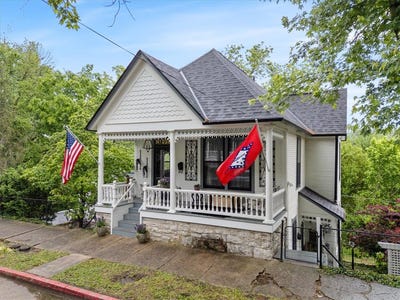 /international/us/233-spring-street-eureka-springs-ar-110108027584/