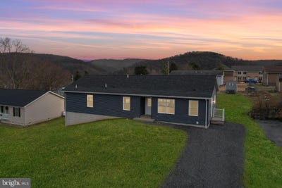 /international/us/1525-beacon-street-keyser-wv-110102329352/