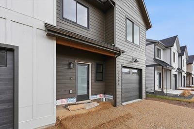 /international/us/2750-riata-road-missoula-mt-110108178645/